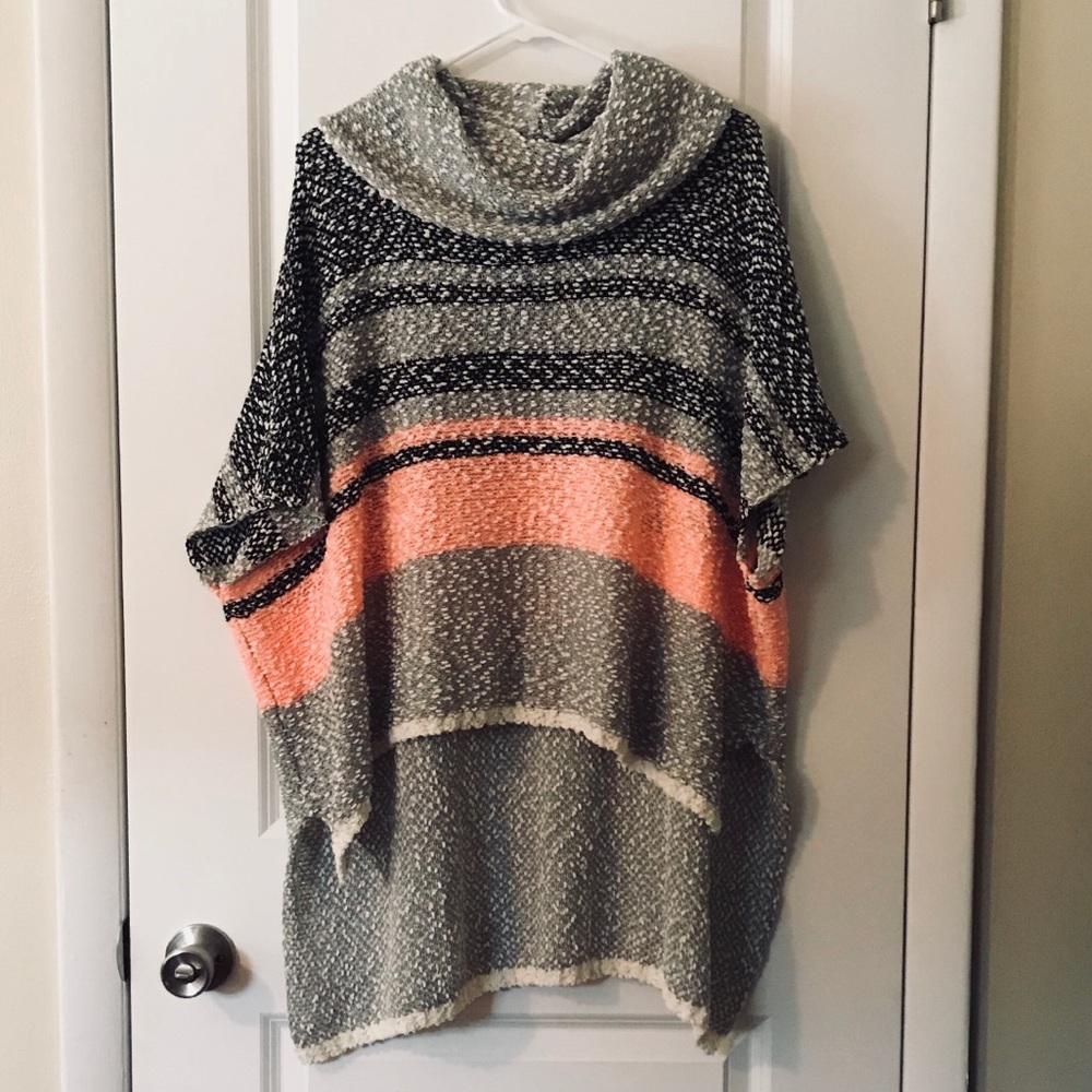 life in progress: oversized knitted poncho